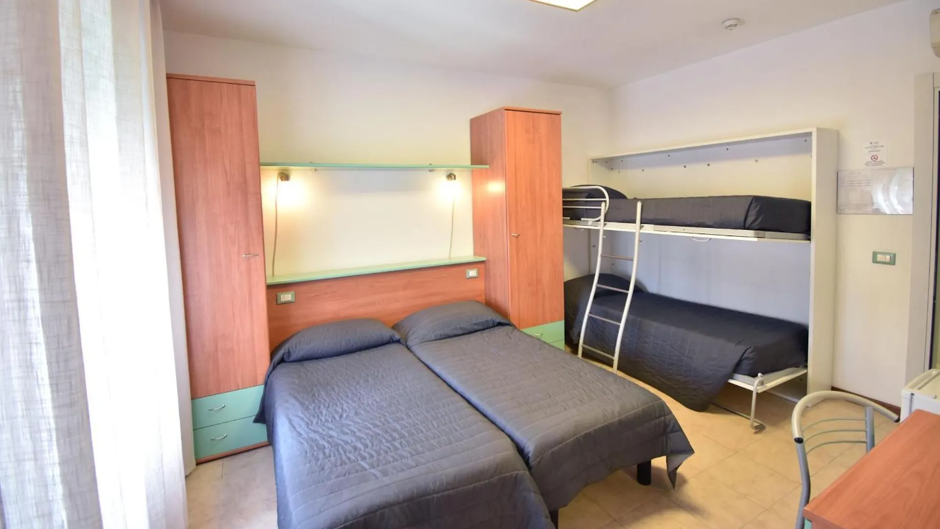 Hotel Grifone 利多迪迪耶索洛
